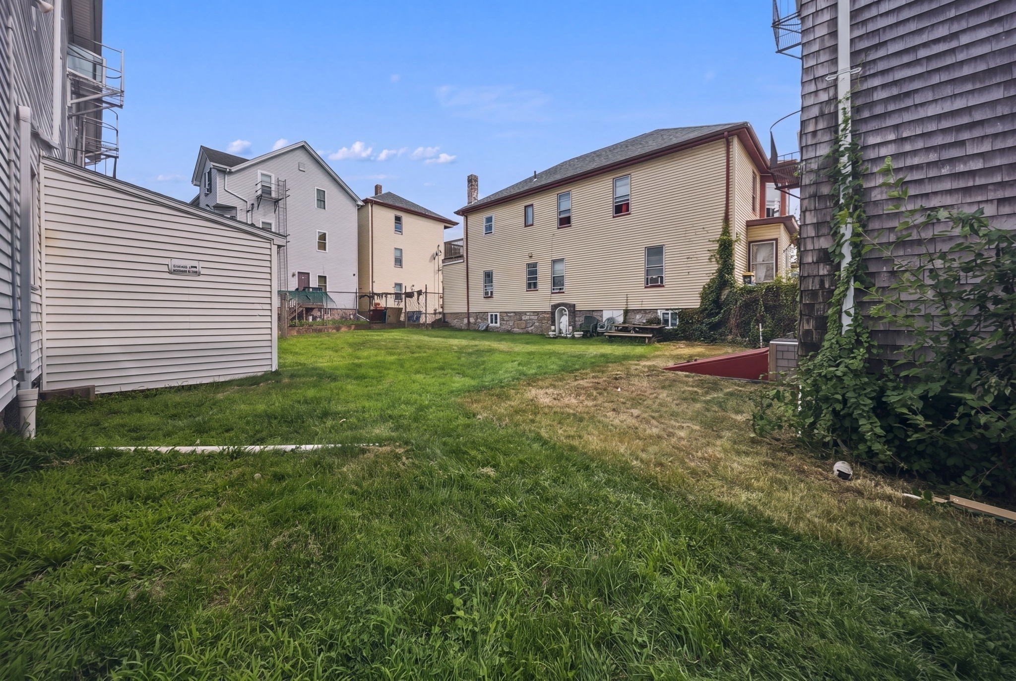 231 County St, Fall River, MA 02723 - Image 34