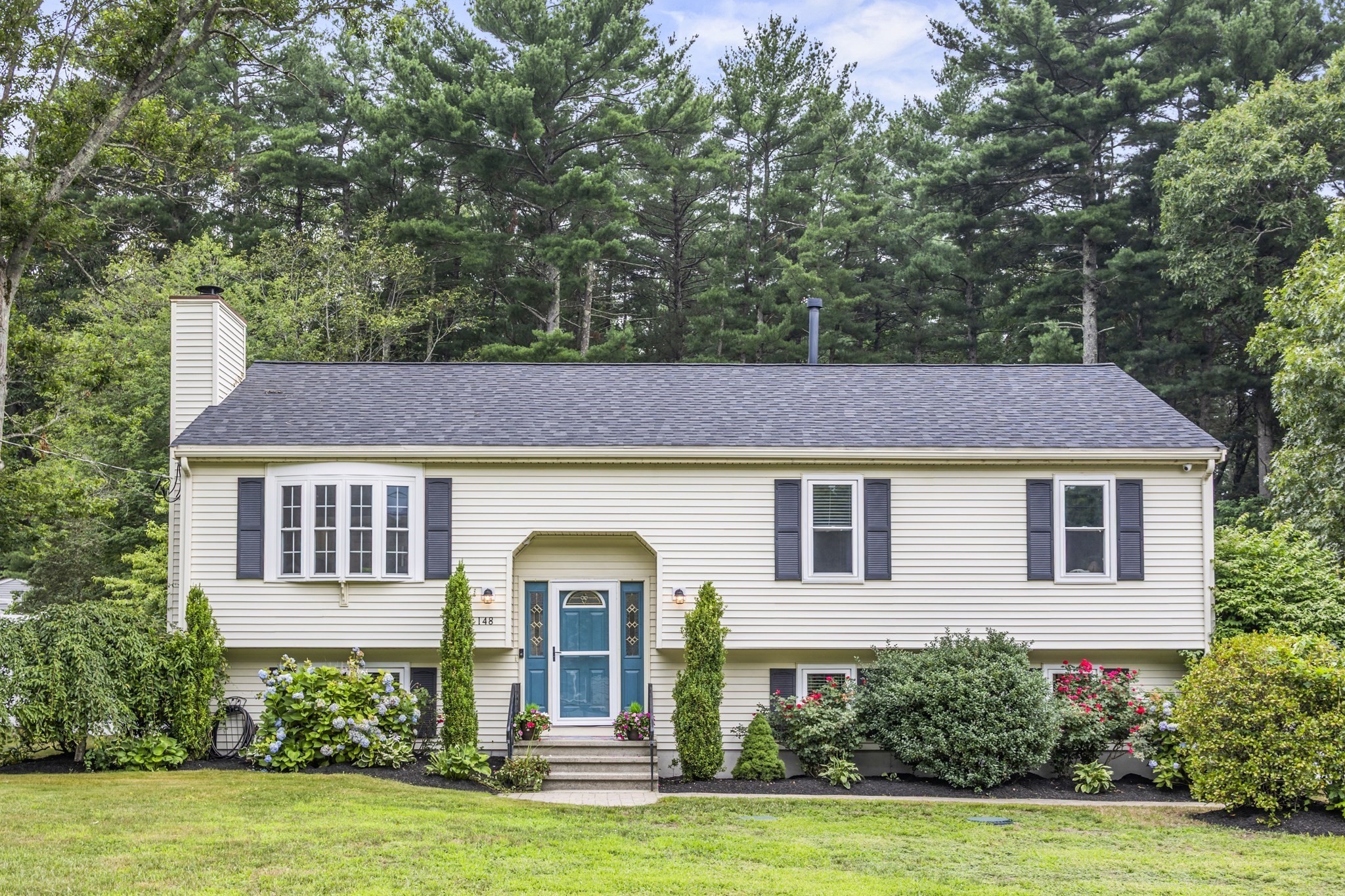 148 Rachel Dr, Taunton, MA 02780