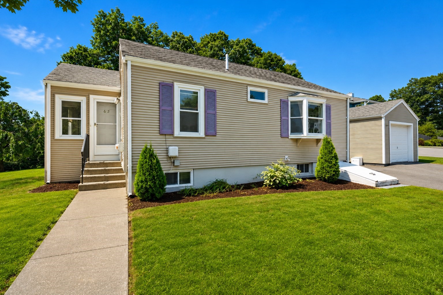 65 Fuller St, Canton, MA 02021