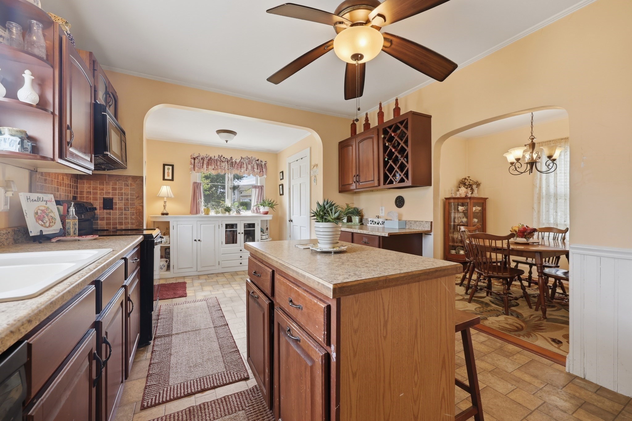 9 Arlington Street, Woburn, MA 01801 - Image 8