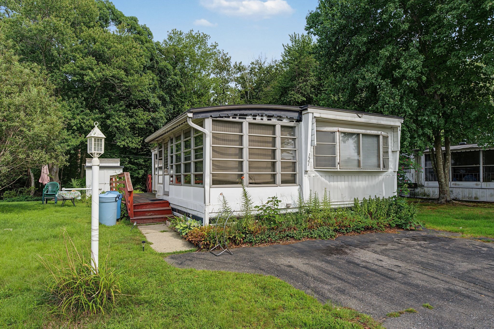 121 Mayflower Ave, Taunton, MA 02780