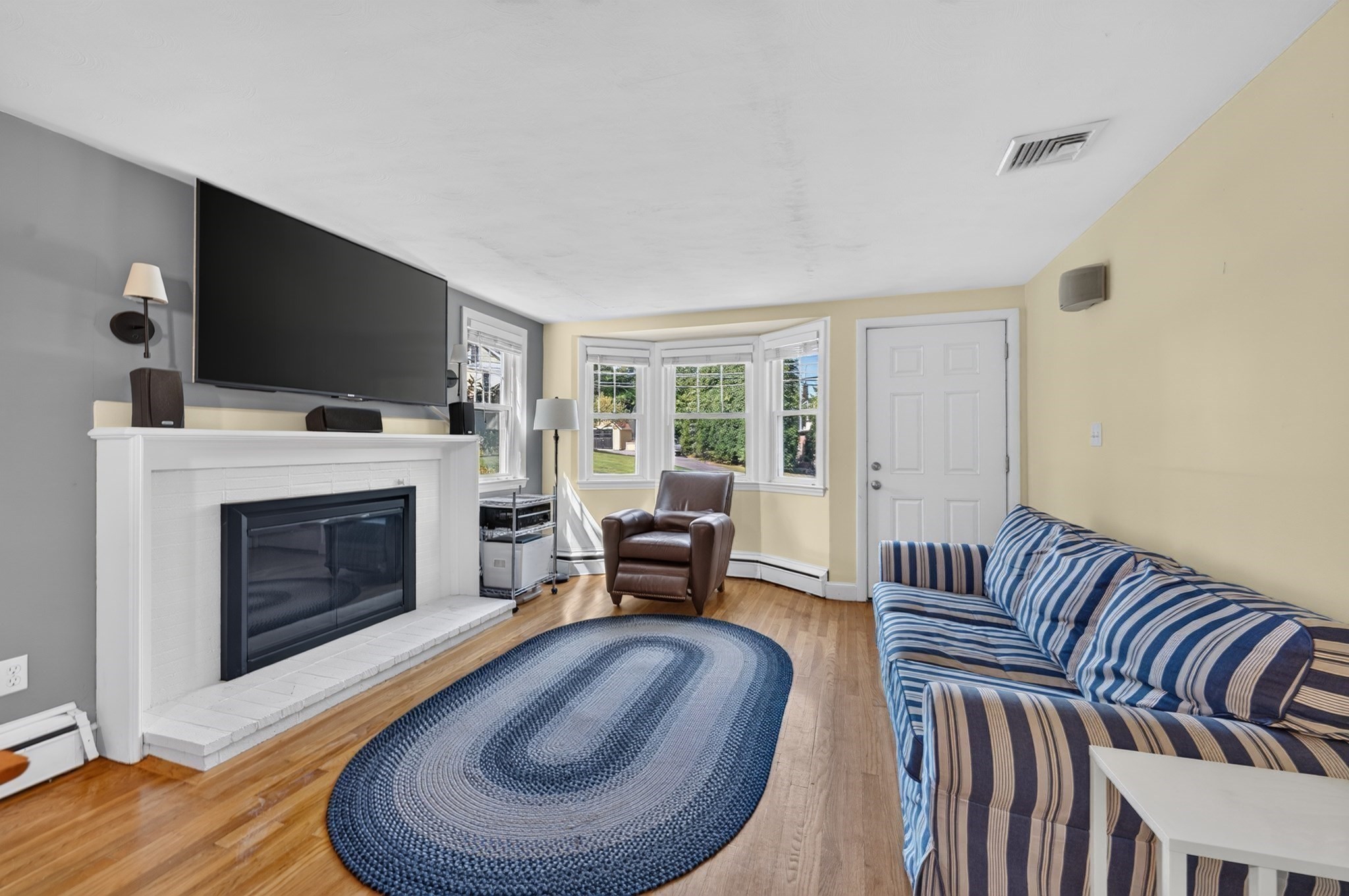 462 Chestnut St, Needham, MA 02492 - Image 13