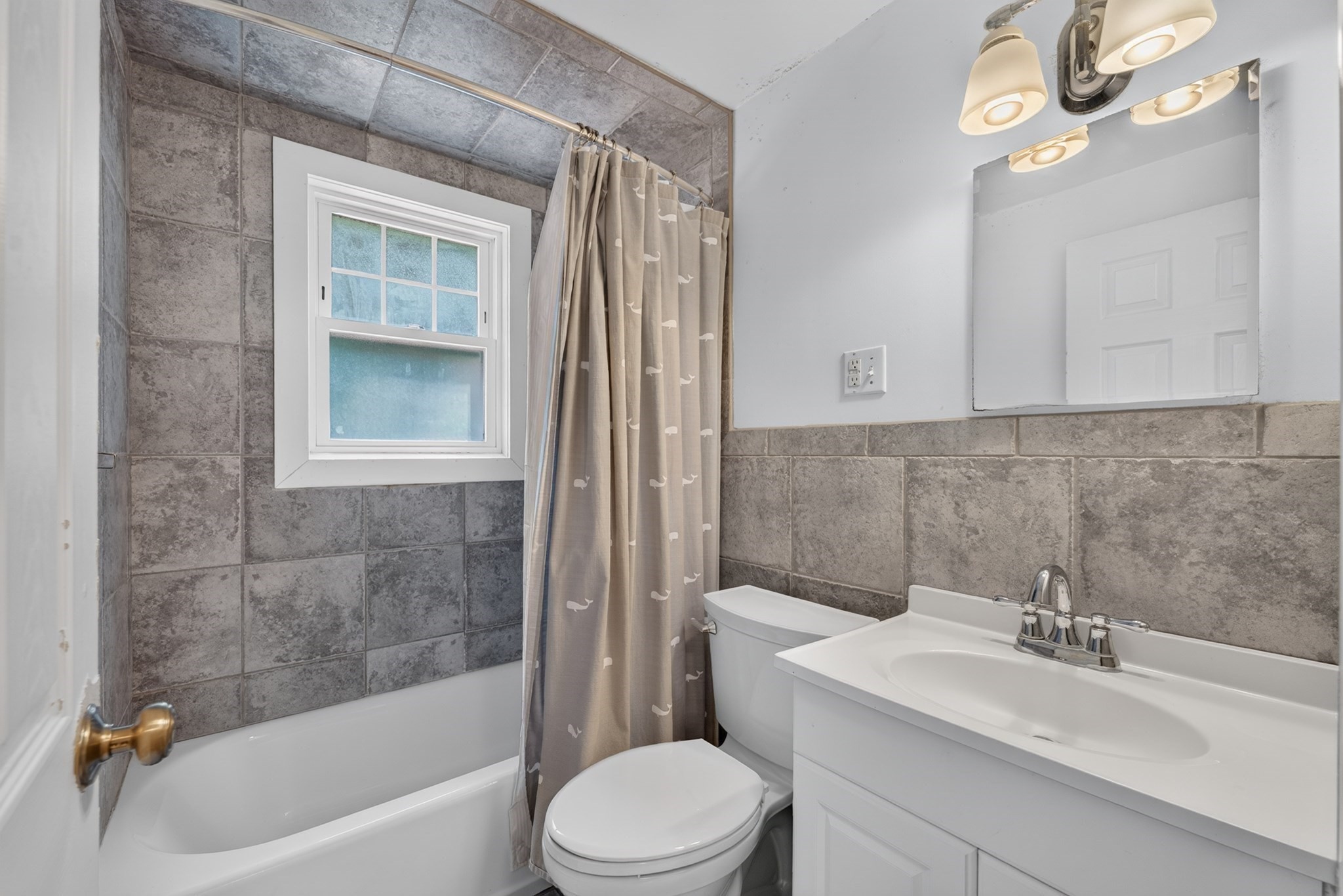 462 Chestnut St, Needham, MA 02492 - Image 33