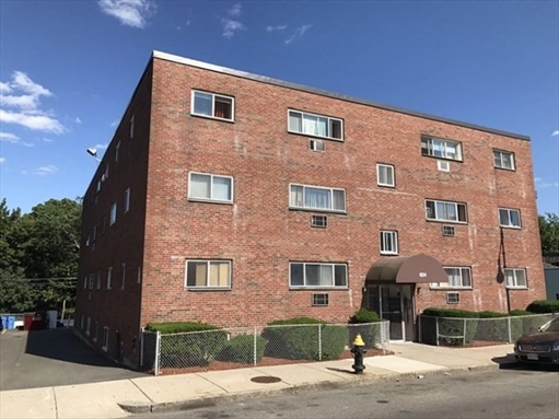 624 Hyde Park Ave, Apt B3