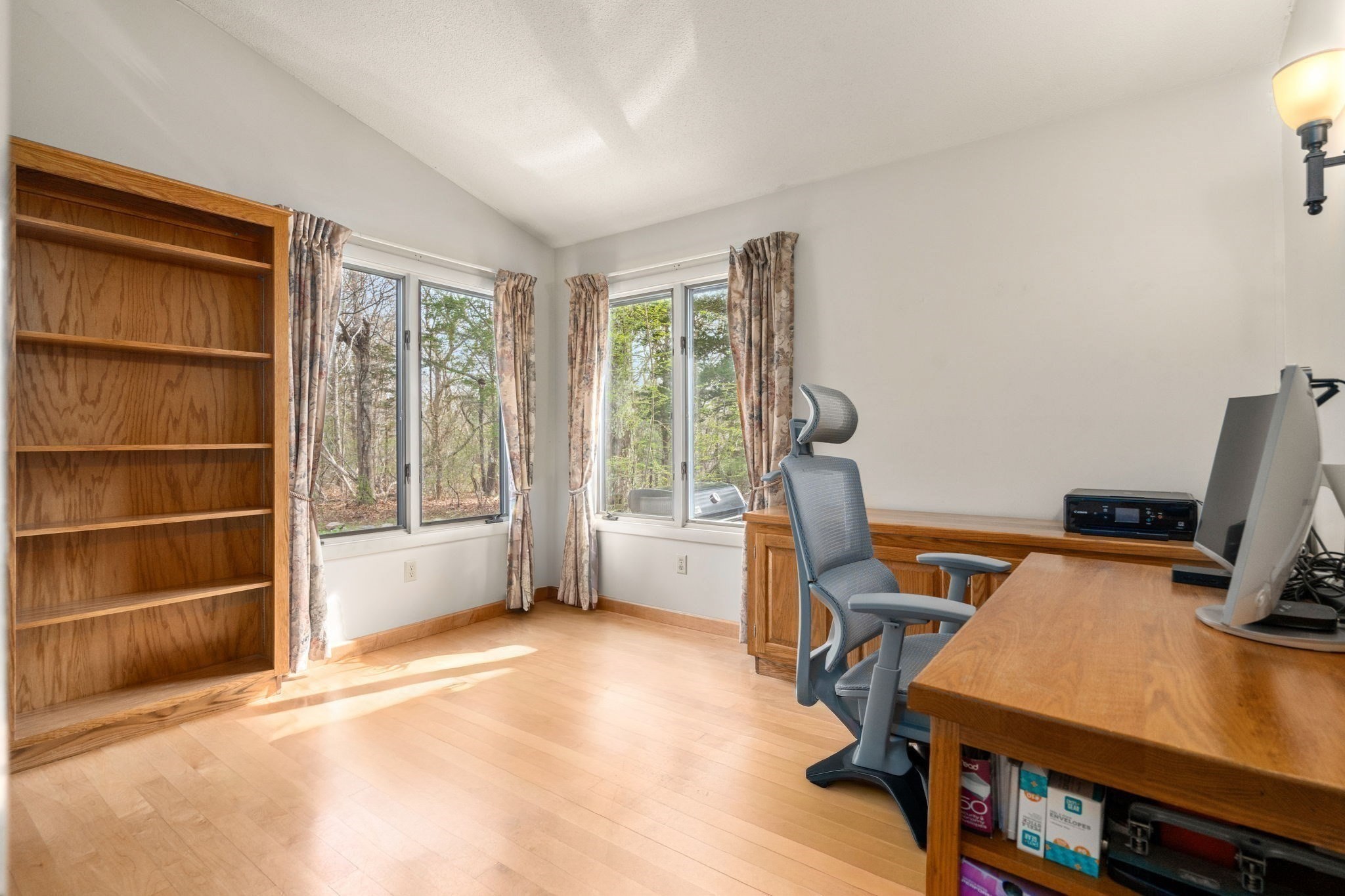 16 Wadsworth Ln, Dartmouth, MA 02748 - Image 17