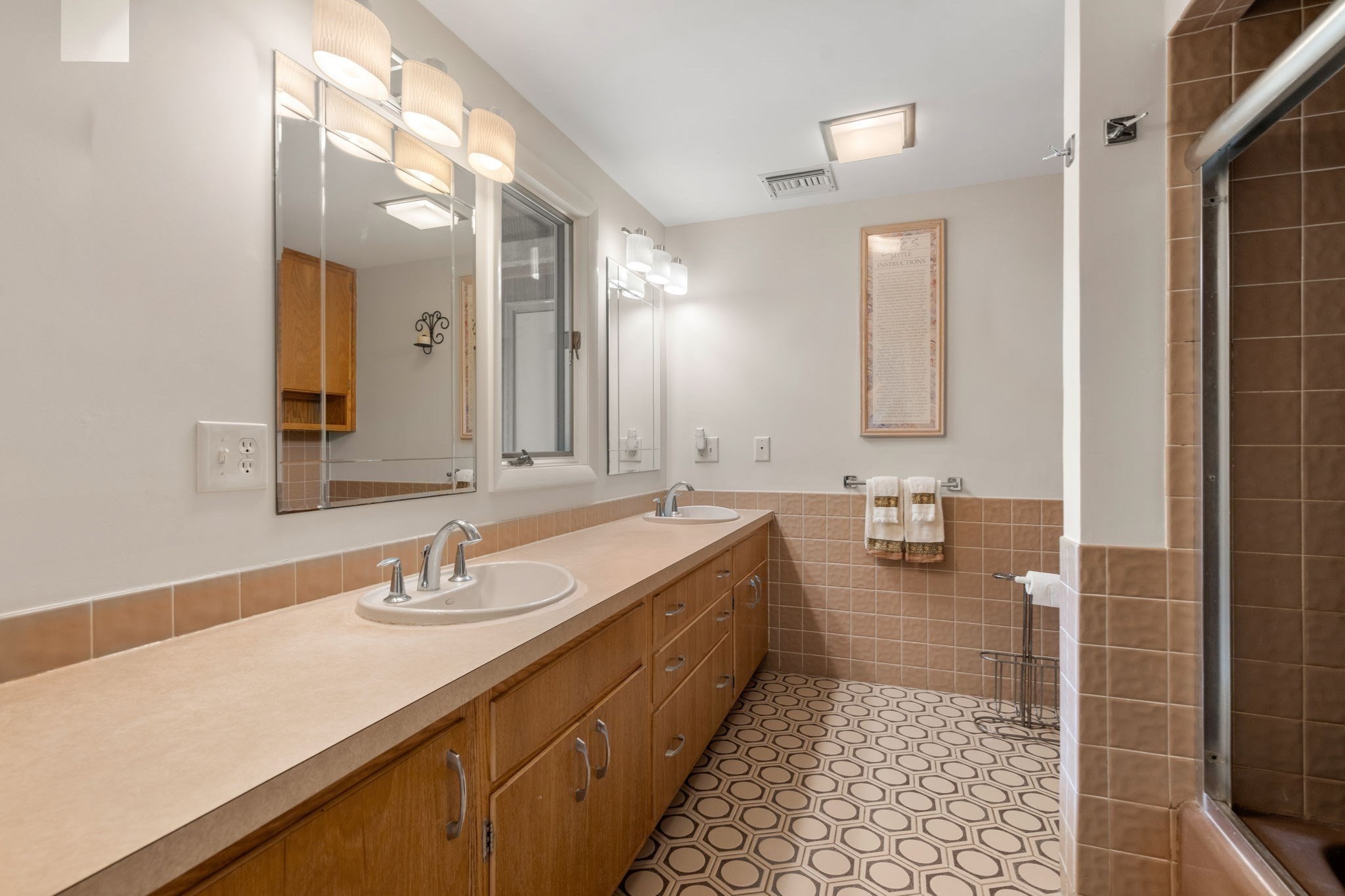 16 Wadsworth Ln, Dartmouth, MA 02748 - Image 25