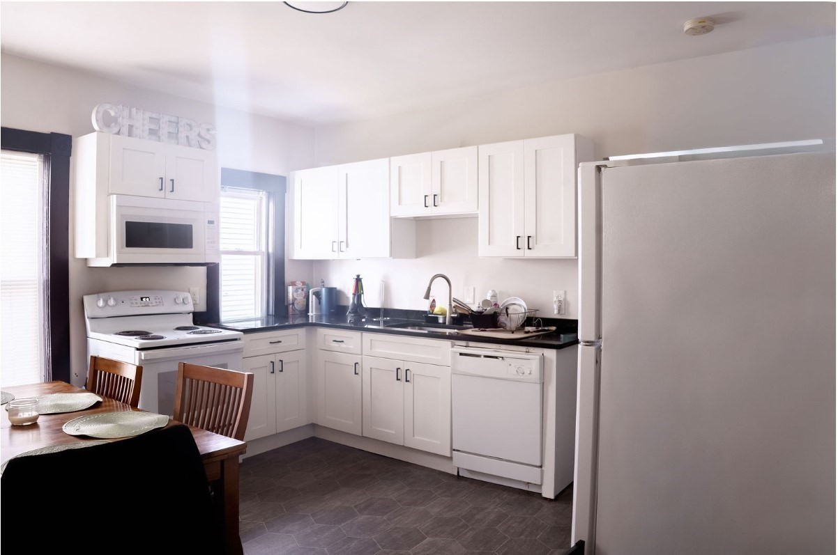 18 Knowlton St, Gardner, MA 01440