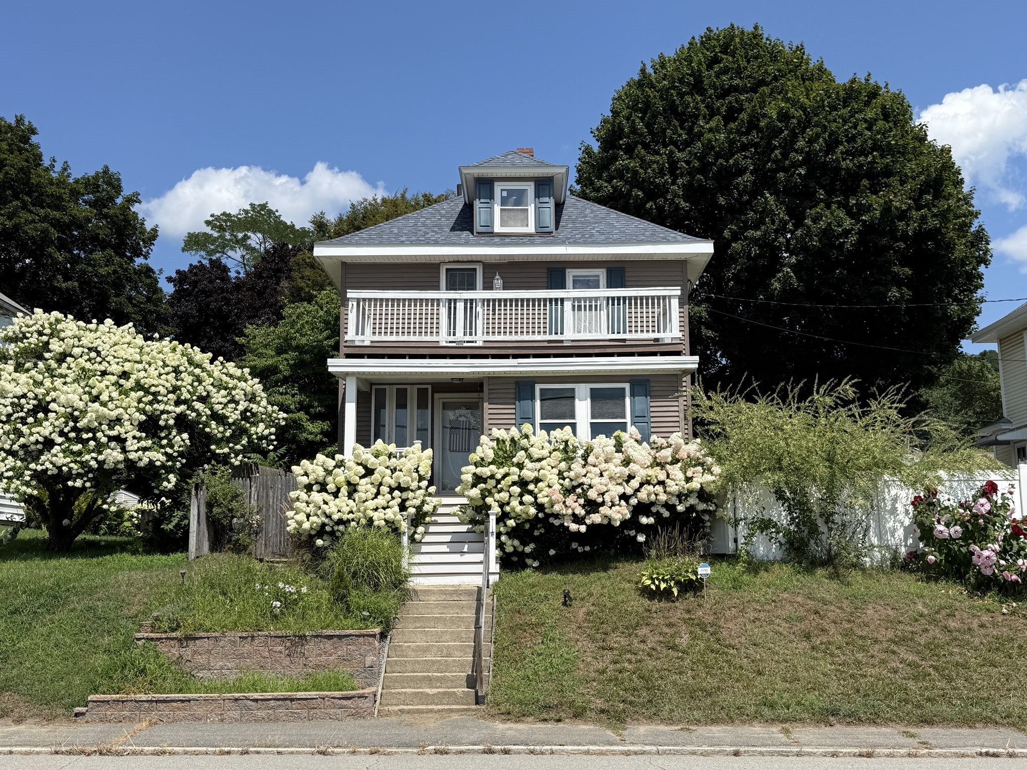 362 Water St, Haverhill, MA 01830