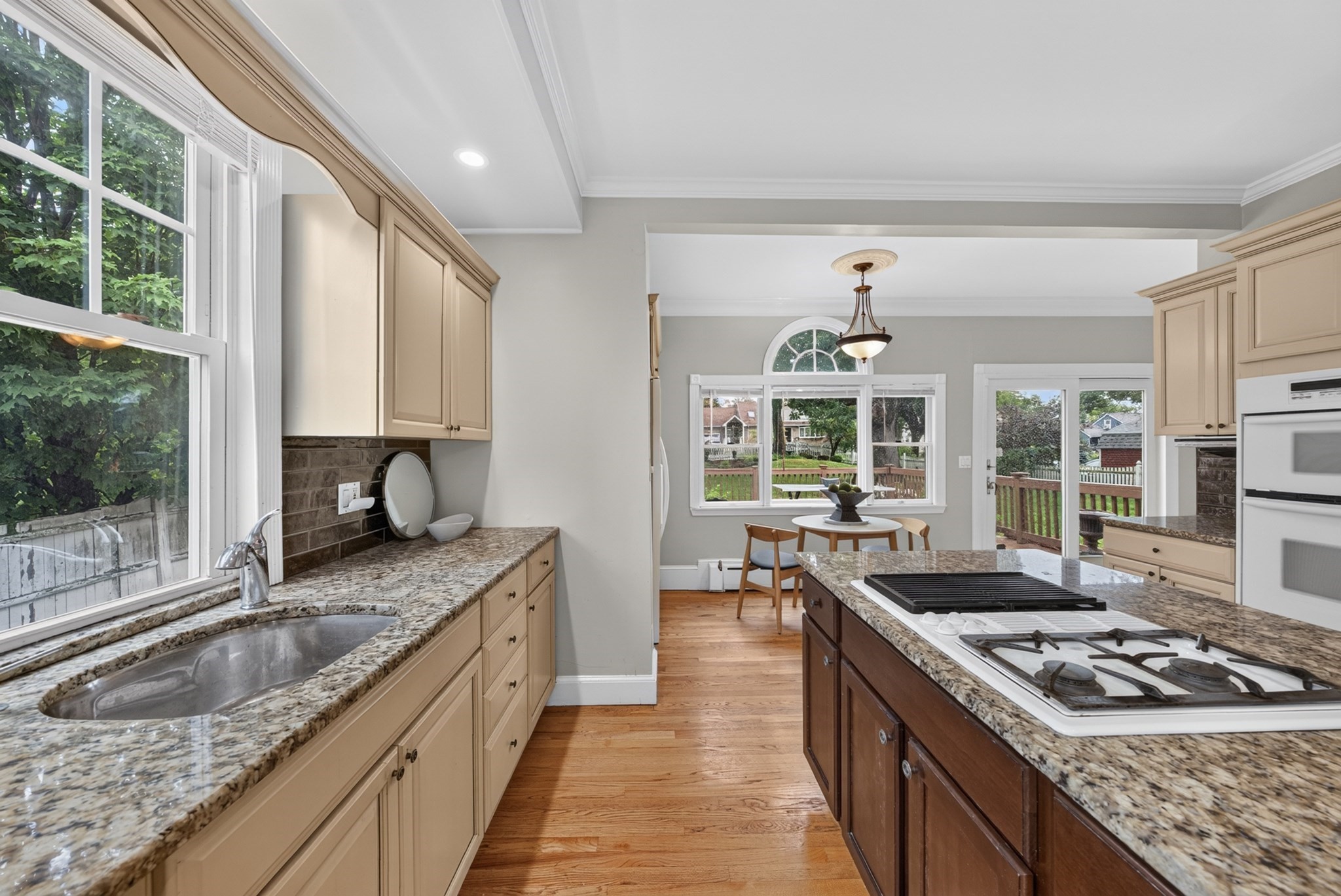 41 Maple St, Stoneham, MA 02180 - Image 12