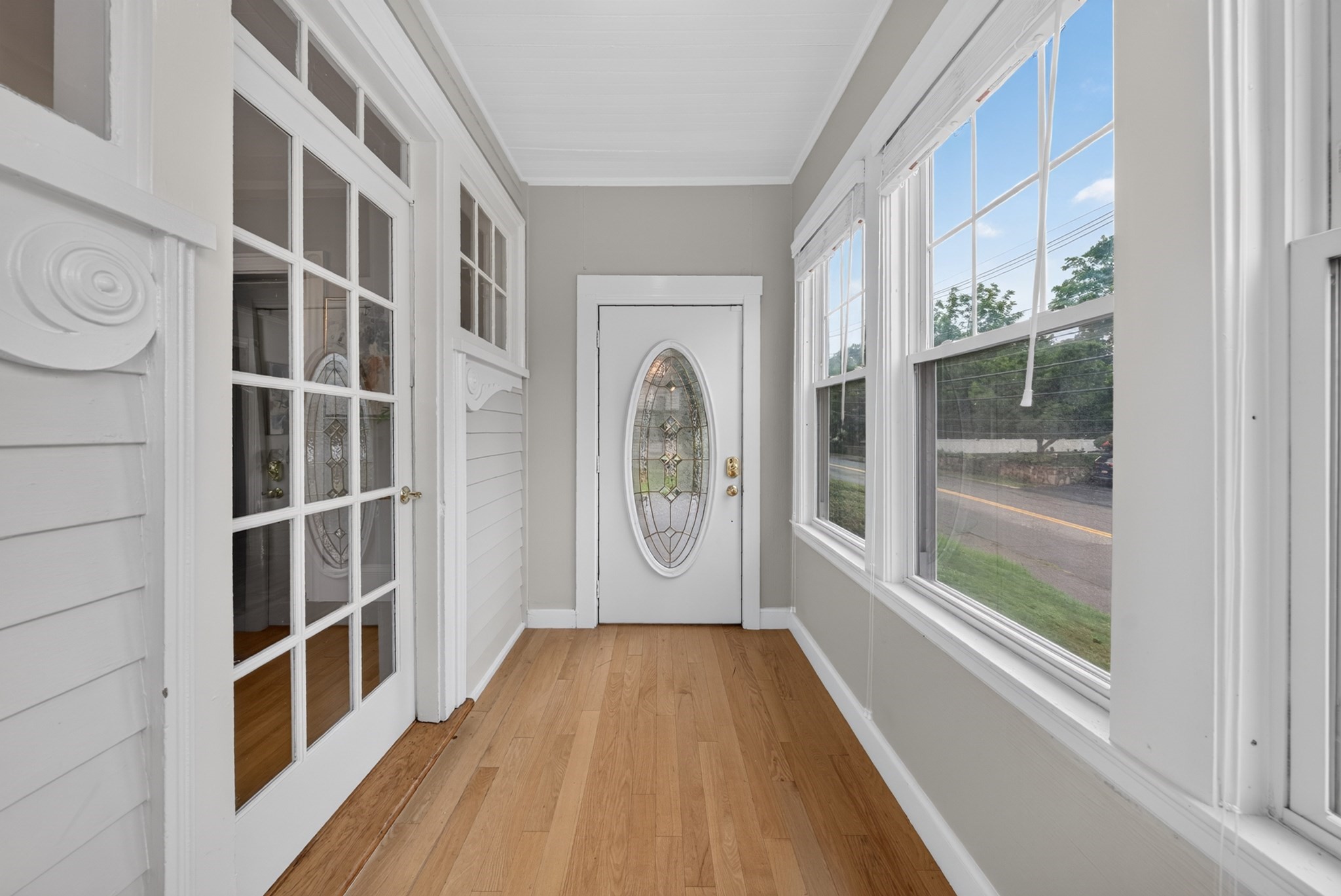 41 Maple St, Stoneham, MA 02180 - Image 3
