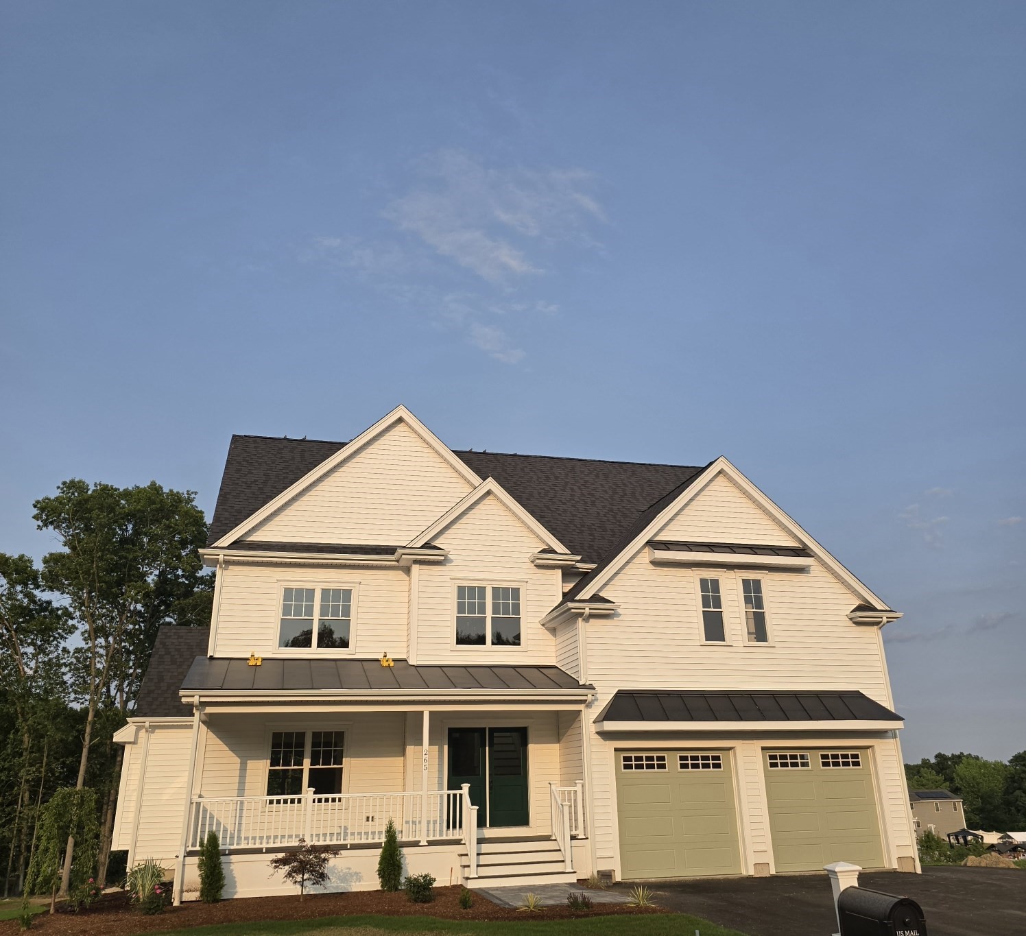 4 Braemoor Rd, Brockton, MA 02301