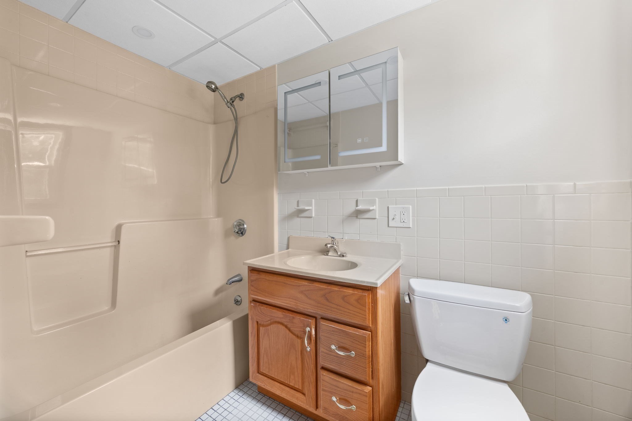 80 Kilby St, Woburn, MA 01801 - Image 15