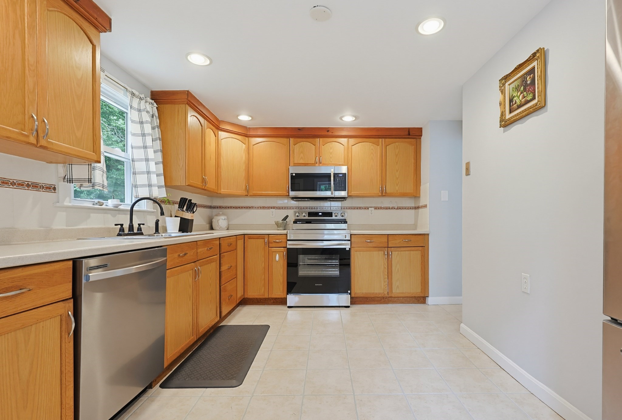 22 Harriss Ct, Abington, MA 02351 - Image 12