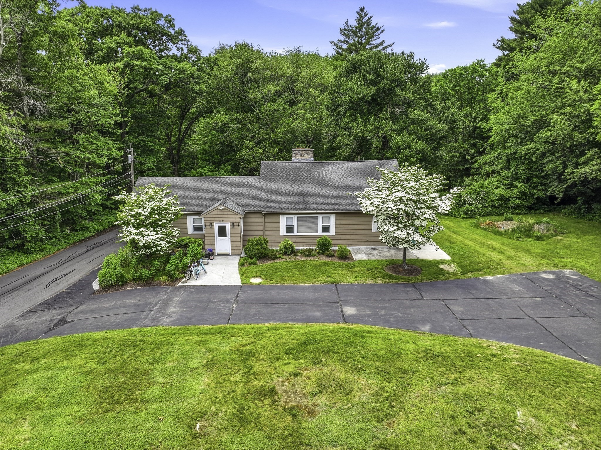 90 Glenview, Upton, MA 01568