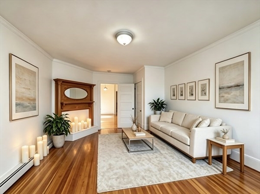 R39 Newport St, Apt 1