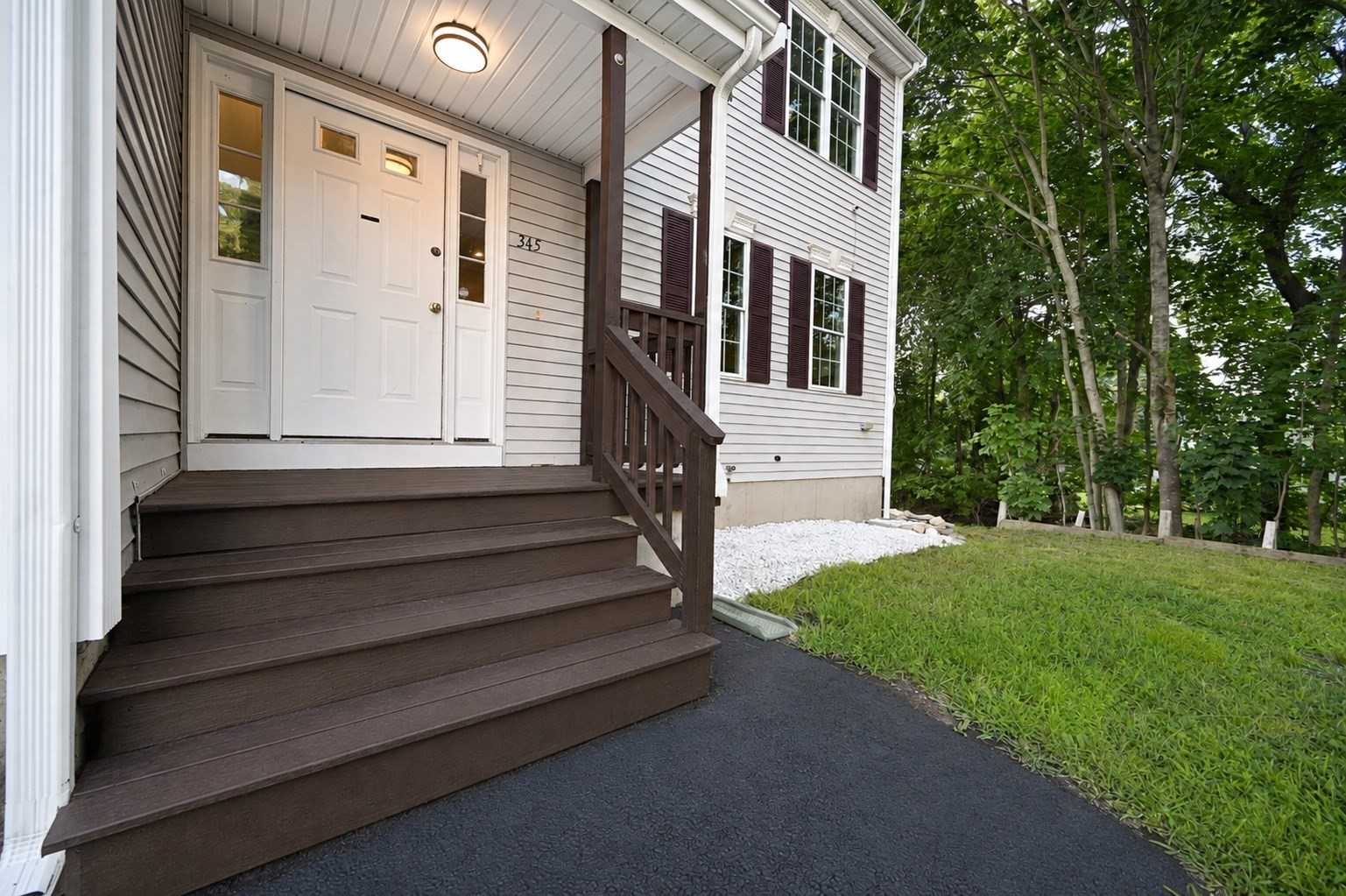 345 Laurel St Unit 1, Bridgewater, MA 02324