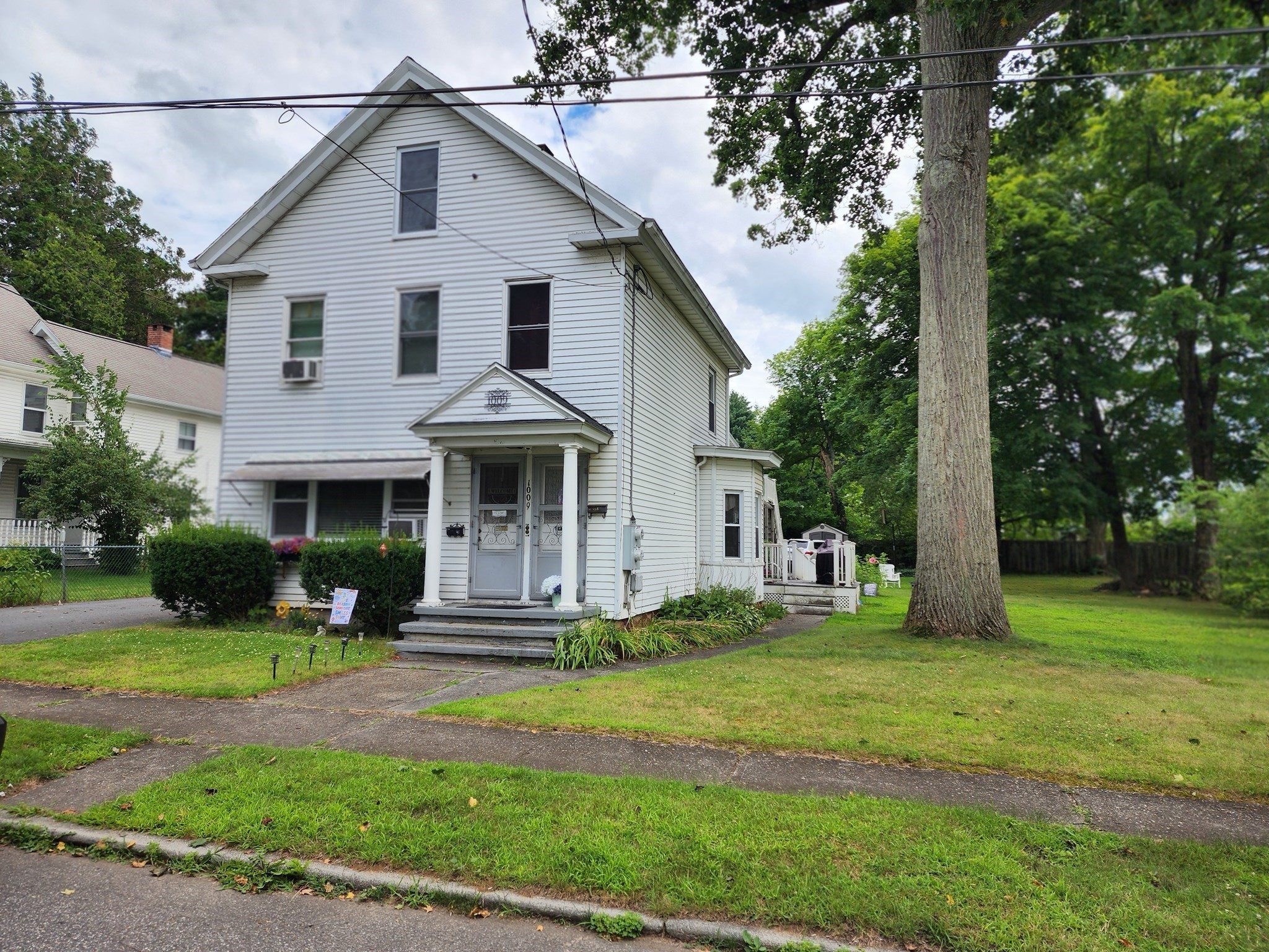 1009 Maple Street, Palmer, MA 01069