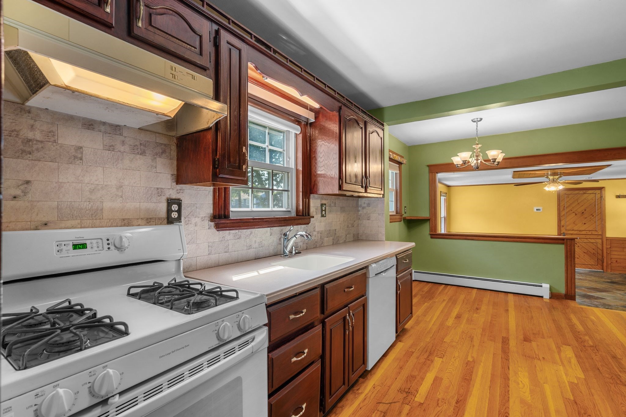 1 Douglass St, Lynn, MA 01904 - Image 11
