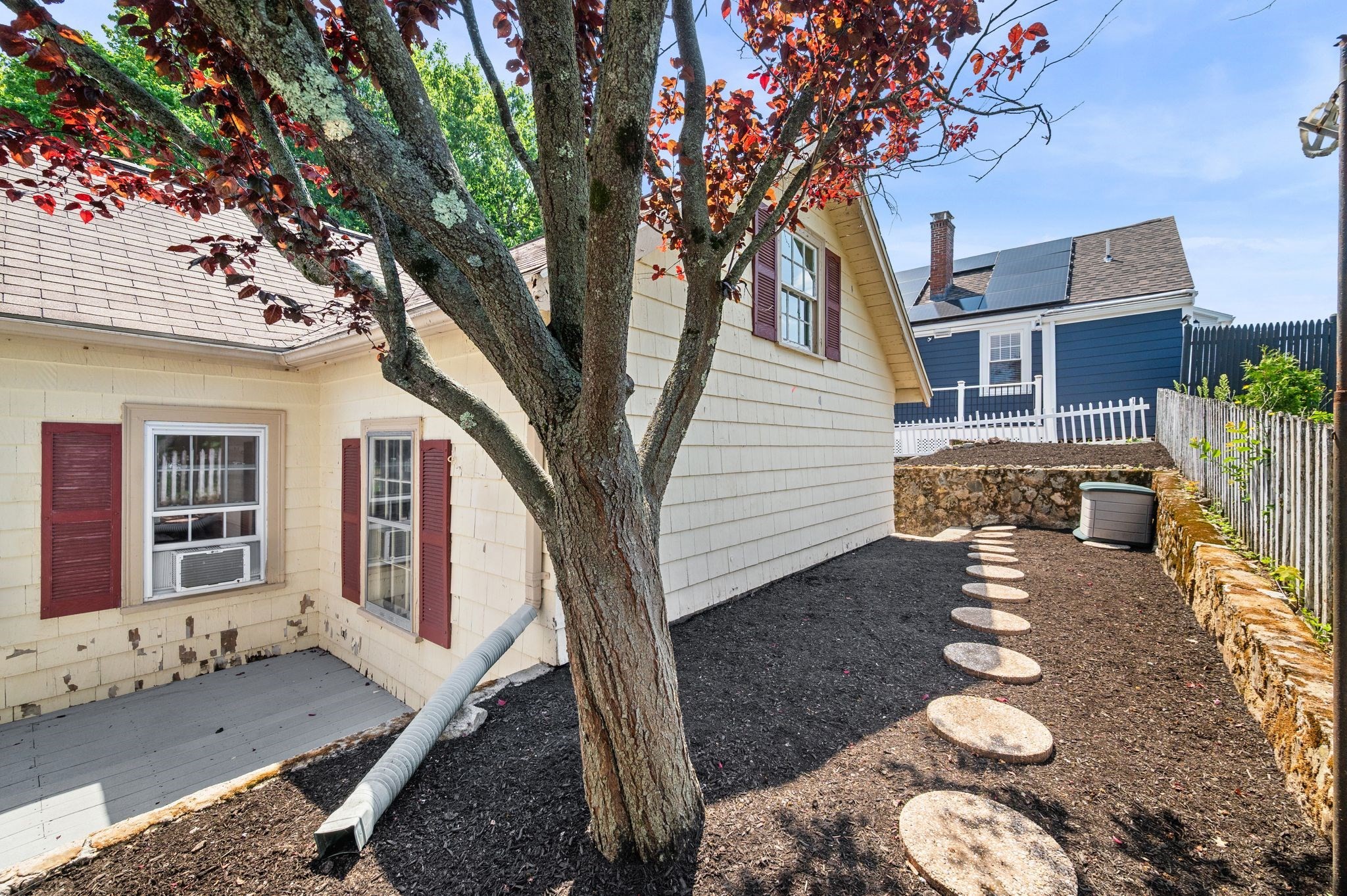 1 Douglass St, Lynn, MA 01904 - Image 40