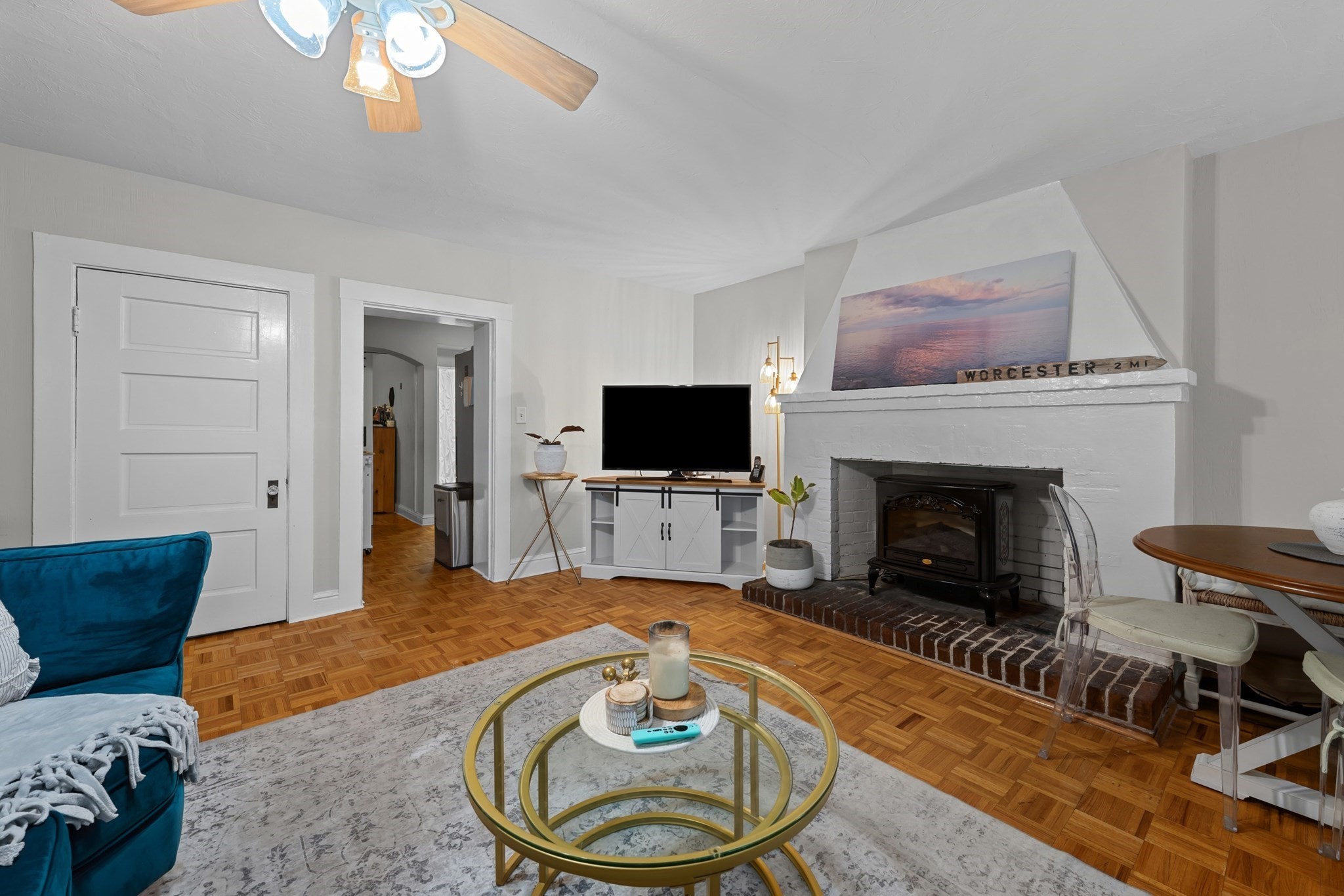 36 Elm St Unit B, Worcester, MA 01609