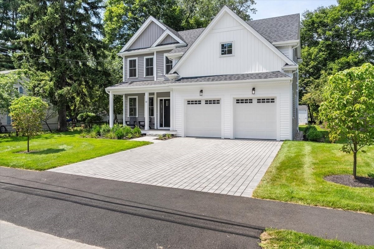12 Beverly Rd, Natick, MA 01760