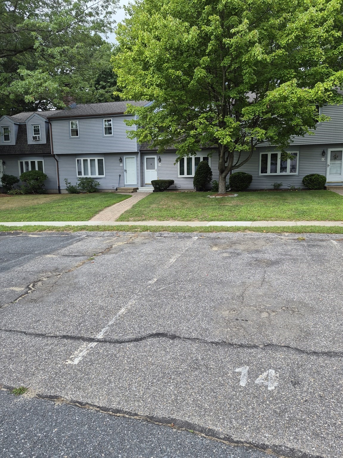 14 Tiffany Circle Unit D-14, Millbury, MA 01527