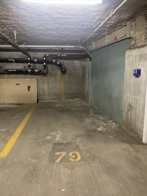 3 Douglass Park, Apt Parking