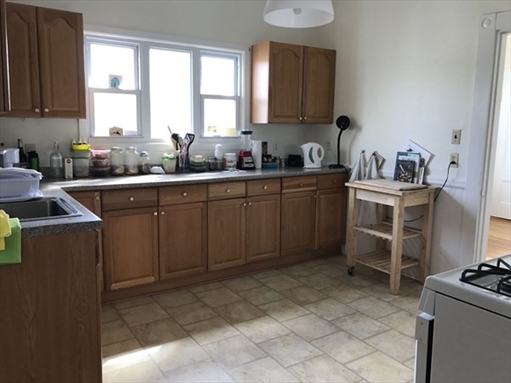 118 Inman St, Apt 3
