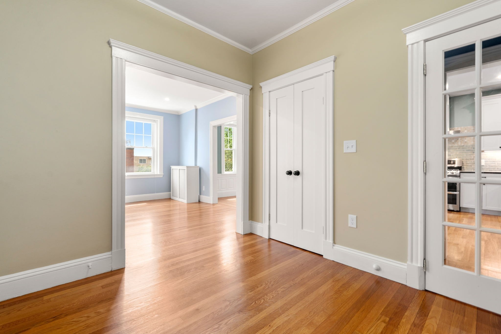 132 Sewall Avenue Unit C, Brookline, MA 02446 - Image 2