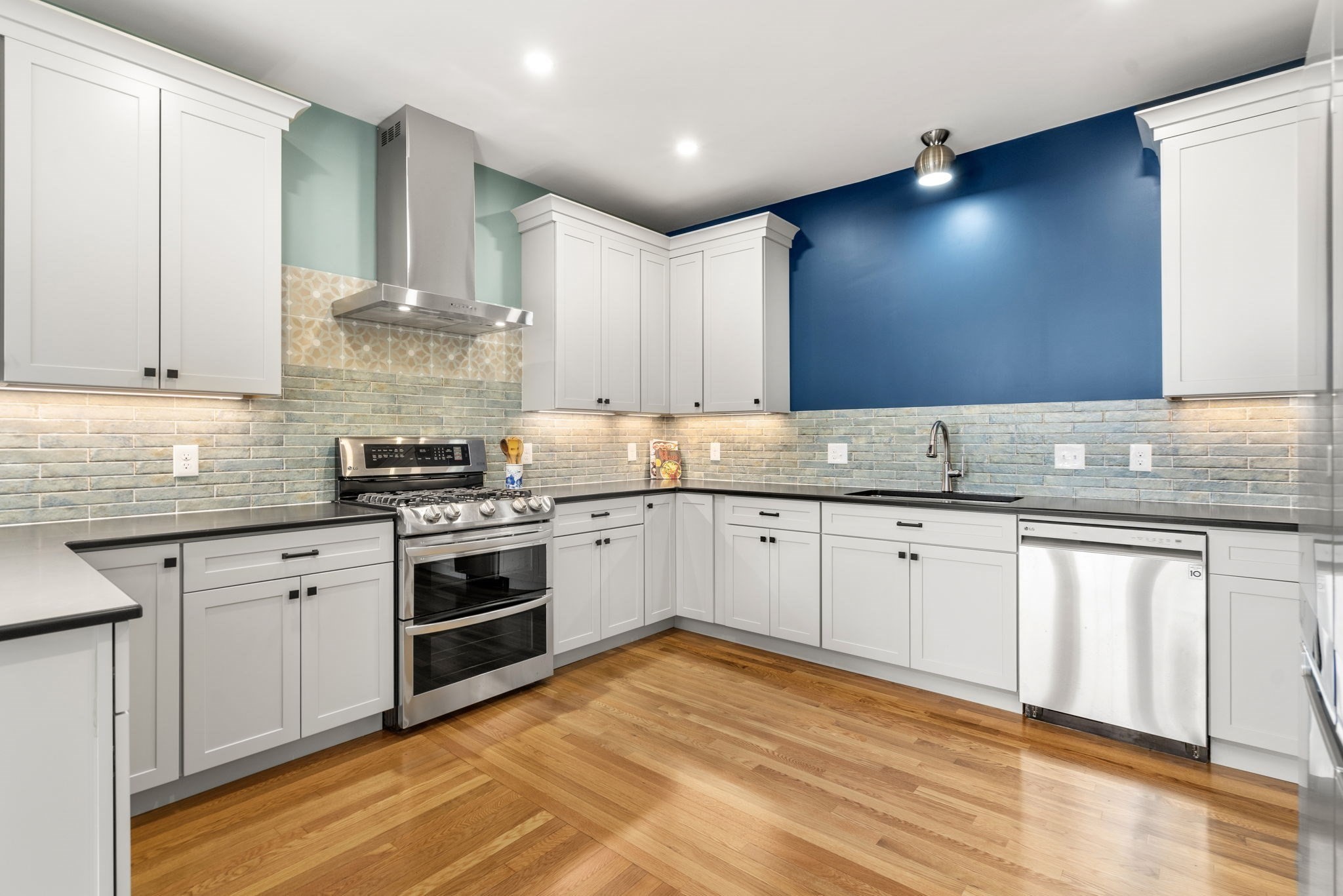 132 Sewall Avenue Unit C, Brookline, MA 02446 - Image 16
