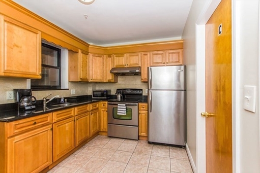 106 Tyler St, Apt 4