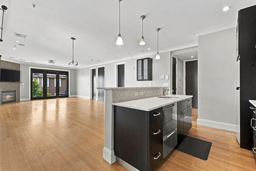 354 Dorchester St, Apt 4