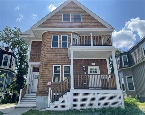 14 Weld Ave, Apt 2