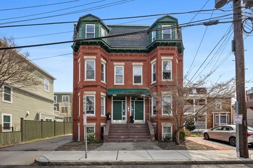 262 sidney, Apt 3