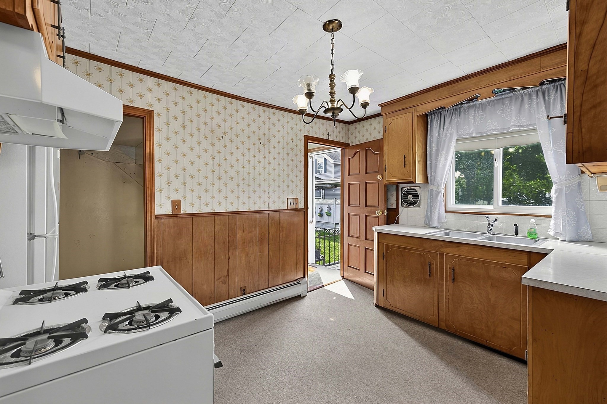 157 Denver Street, Fall River, MA 02724 - Image 8