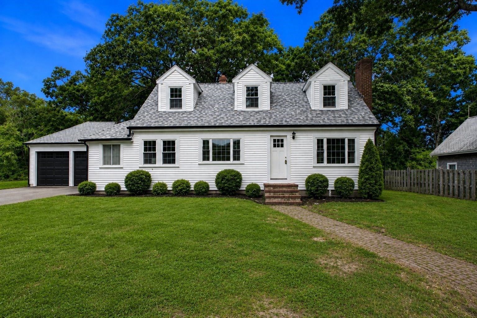 17 Winthrop Rd, Plymouth, MA 02360