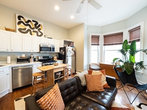 25 Fort Ave, Apt 2