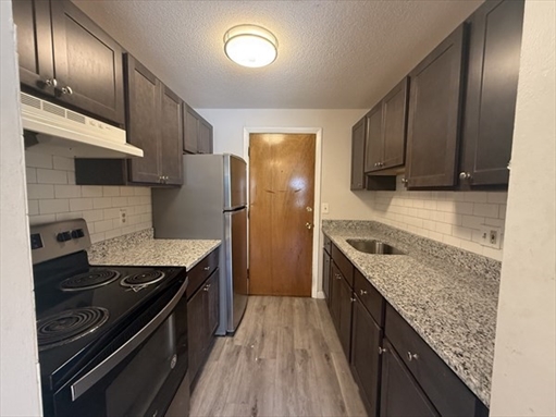 12 border st, Apt B3