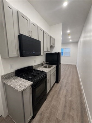 125 Arlington Street, Apt 1