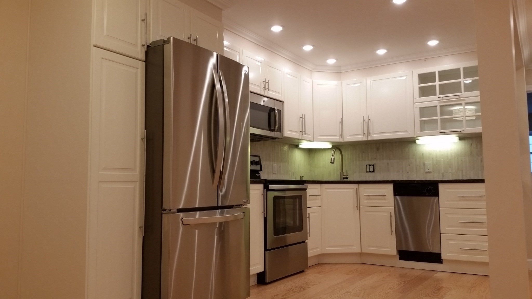 17 Cass St Unit 2, West Roxbury, Boston, MA 02132