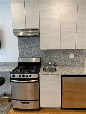 21 Fifth Street, Apt 3