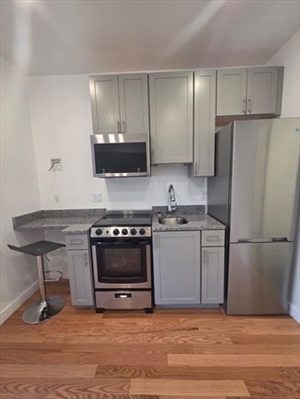 165 Hawthorne Broadway, Apt 204