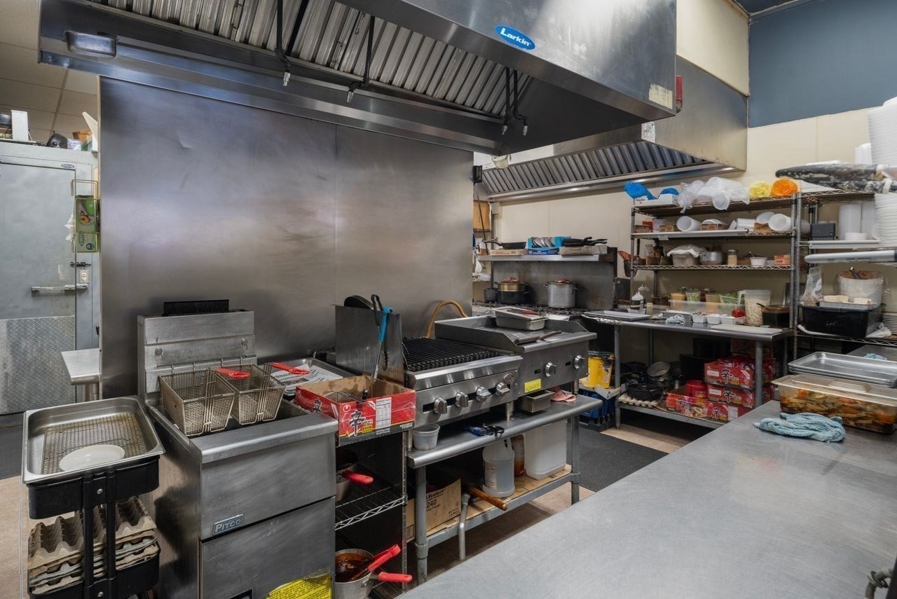 127 Faunce Corner Rd, Dartmouth, MA 02747 - Image 14