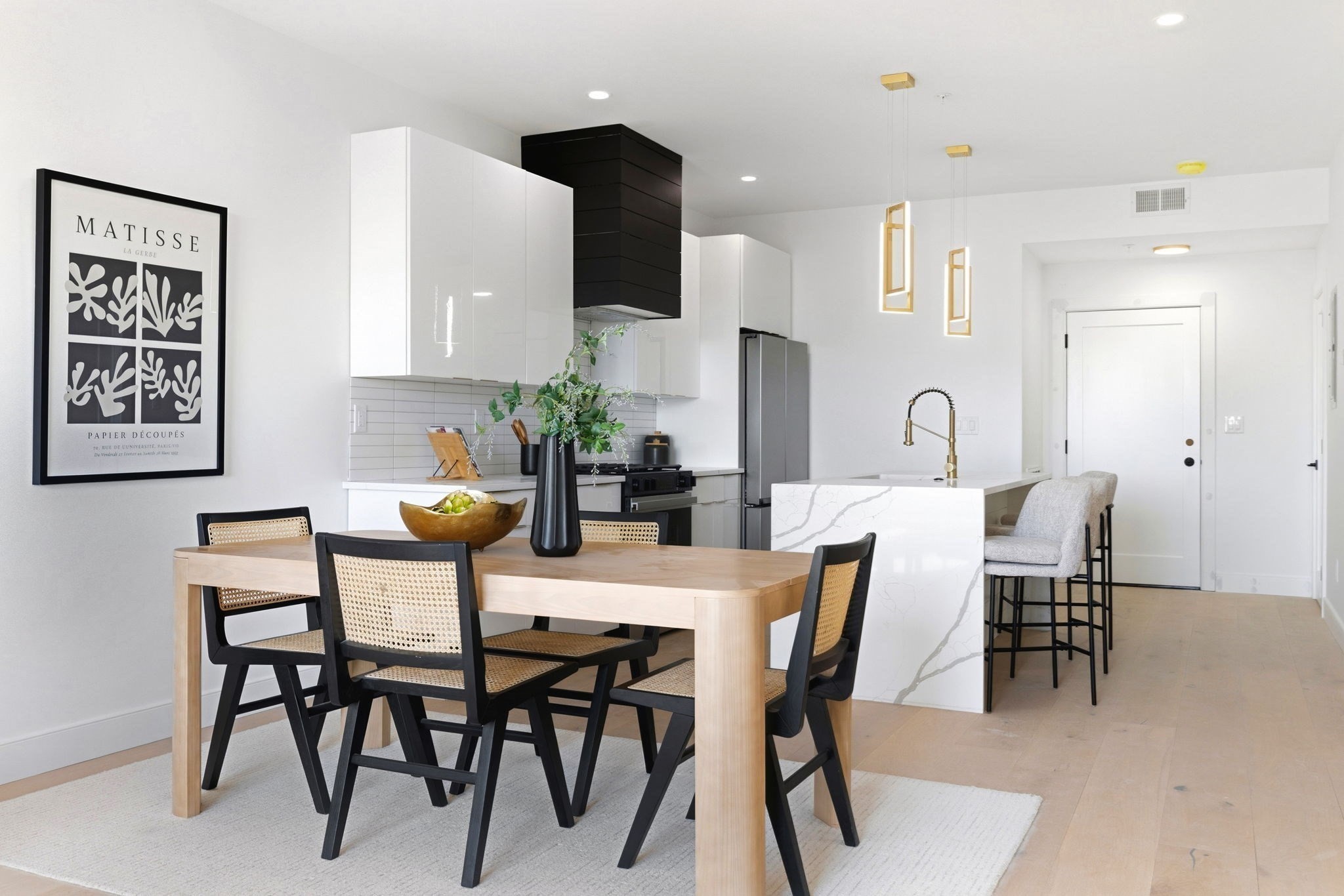 66 McGrath Unit 305, Quincy, MA 02169