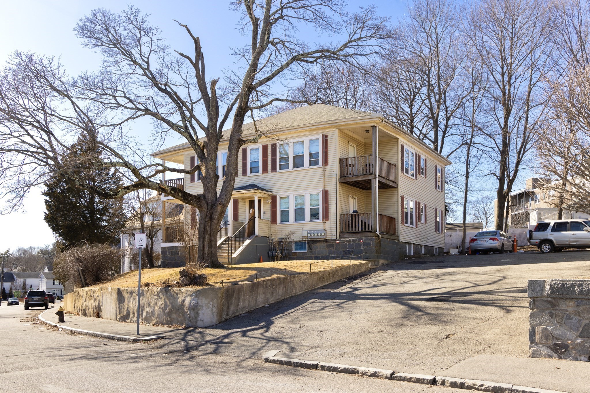 25 Business St, Hyde Park, Boston, MA 02136