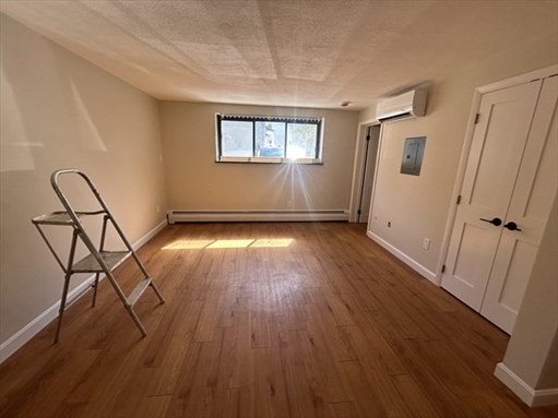 16 Walnut Street, Apt B1
