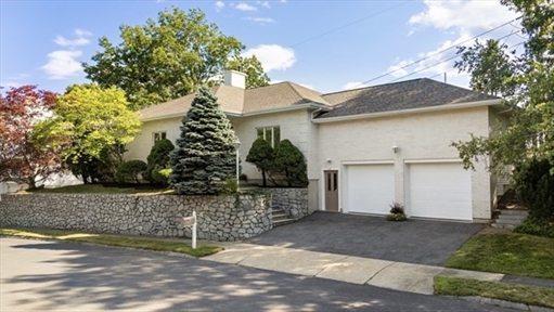 66 Nells Pond Road