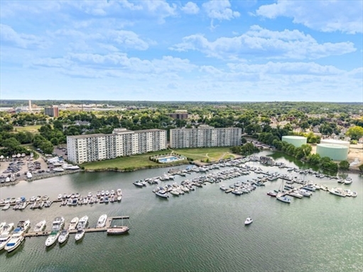 100 Cove Way, Apt 802