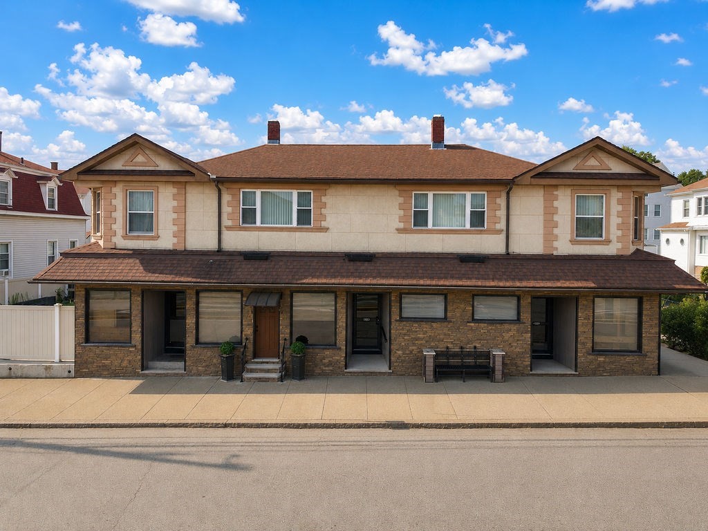 483 Brayton Ave., Fall River, MA 02721 - Image 1