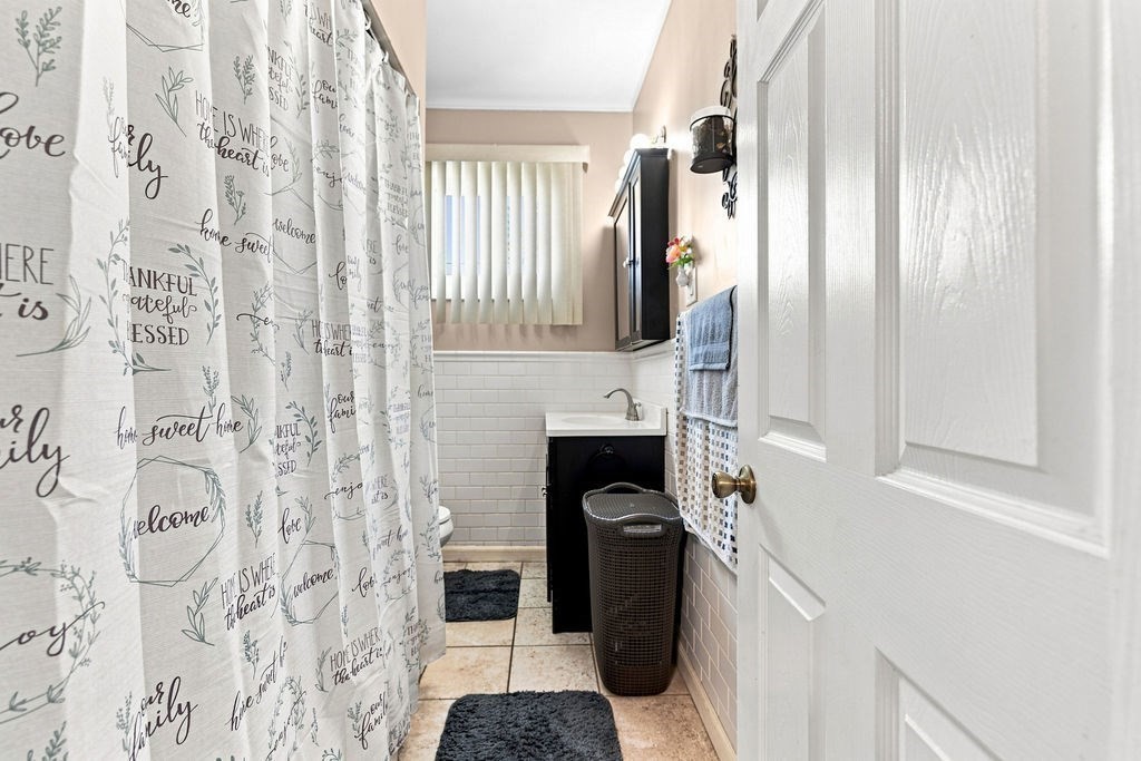 483 Brayton Ave., Fall River, MA 02721 - Image 26